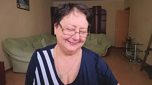 Snapshot of Margo_Moll chatting on 02.18.26 Margo Moll online show from 02.18.26