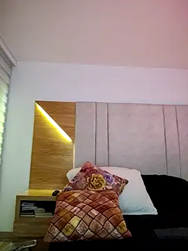 David tatto1 online show from 09.09.25