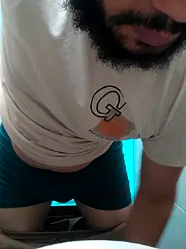 EgyptianStallion82 online show from 09.23.25