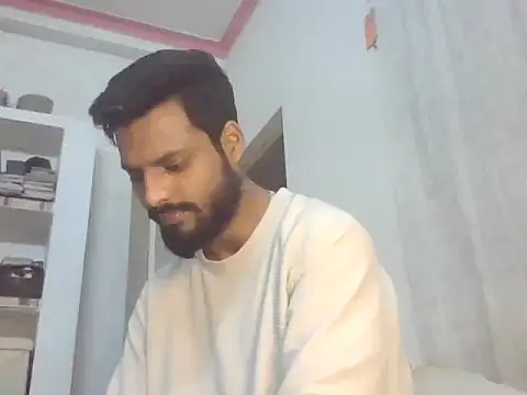 Snapshot of sofiacpl_ chatting on 11.15.25 sofiacpl online show from 11.15.25