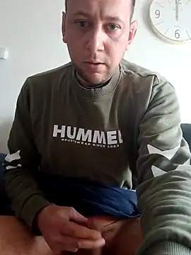 Snapshot of Alessio1987 chatting on 02.28.26 Alessio1987 online show from 02.28.26