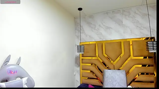 Snapshot of Luciifeer_ chatting on 02.20.26 Luciifeer online show from 02.20.26