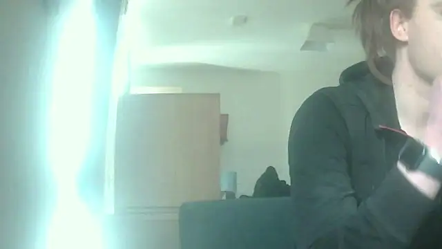 Snapshot of avamaxwell chatting on 04.29.26 avamaxwell online show from 04.29.26