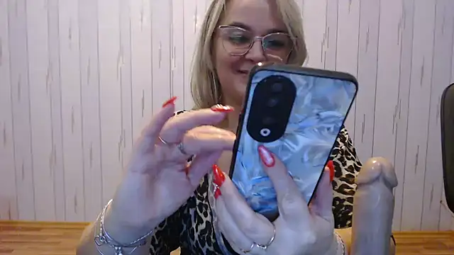 EleanoraDream online show from 11.23.25