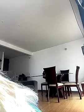 Nova Gabriela online show from 12.20.25