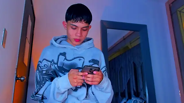 Sebax Young online show from 04.02.26