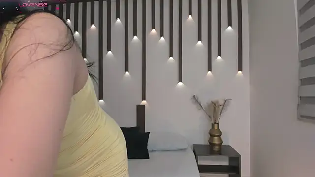 emma fhox online show from 02.20.26