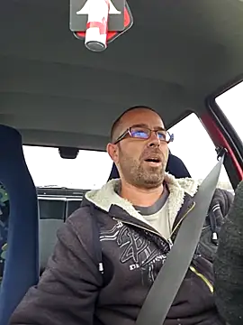 Thomas043 online show from 11.15.25