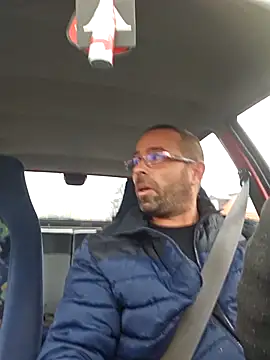 Thomas043 online show from 11.20.25