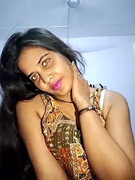Snapshot of cute_radhikaa chatting on 06.08.26 cute radhikaa online show from 06.08.26