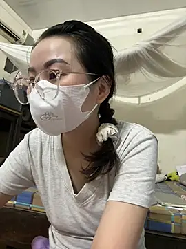 Snapshot of LinYi_Office chatting on 05.09.26 LinYi Office online show from 05.09.26