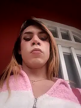 Snapshot of Daliana_Gounbolt chatting on 04.20.26 Daliana Gounbolt online show from 04.20.26
