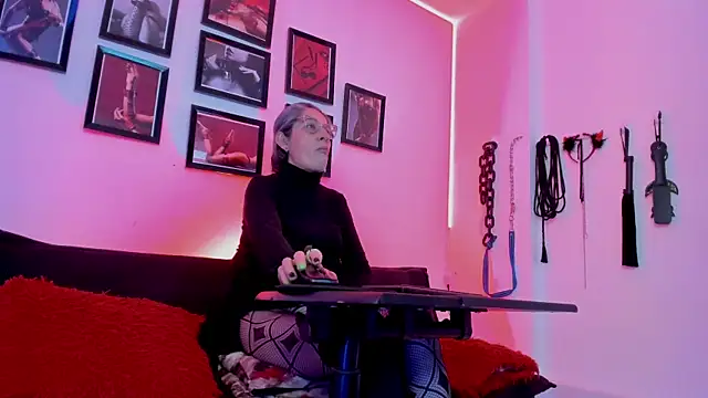 MistressNyx cg online show from 11.06.25