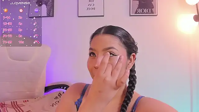 LizzyPonce online show from 02.10.26