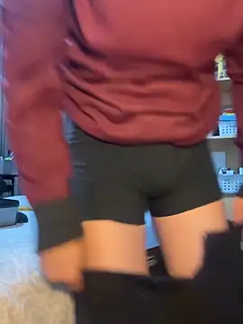 Snapshot of franciscommx chatting on 10.28.25 franciscommx online show from 10.28.25