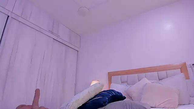 megan rous  online show from 12.16.25