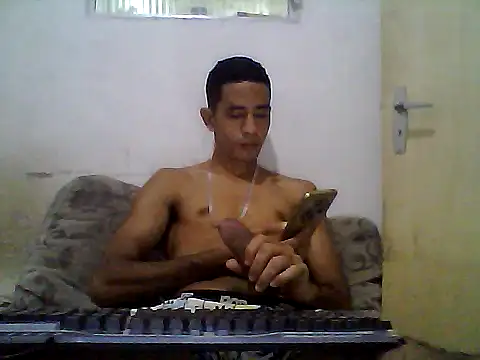 Snapshot of malvadinho69134 chatting on 10.09.25 malvadinho69134 online show from 10.09.25
