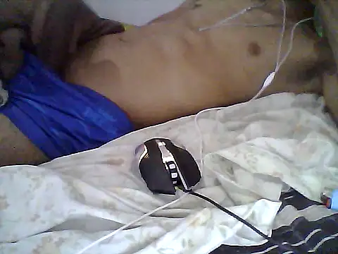 Snapshot of malvadinho69134 chatting on 10.27.25 malvadinho69134 online show from 10.27.25
