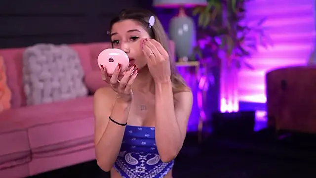 OdetteMason online show from 02.12.26