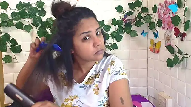 Snapshot of IndiaSexyStripper4u chatting on 09.16.25 IndiaSexyStripper4u online show from 09.16.25