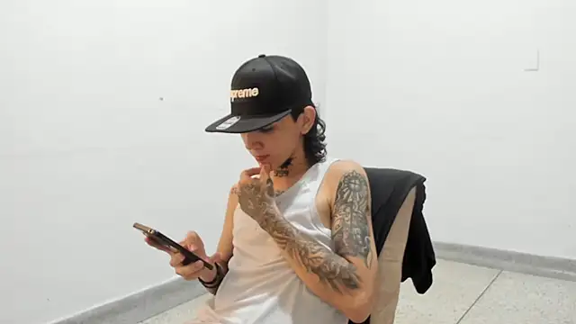 StraightBoy Nick online show from 03.26.26