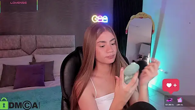 Snapshot of Arinextdoor chatting on 01.12.26 Arinextdoor online show from 01.12.26