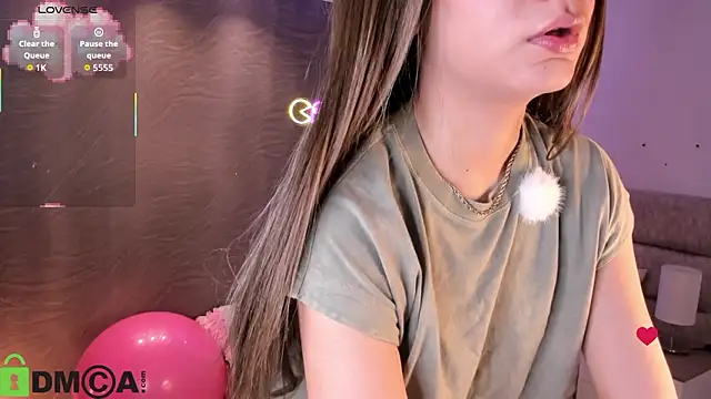 Snapshot of Arinextdoor chatting on 02.27.26 Arinextdoor online show from 02.27.26