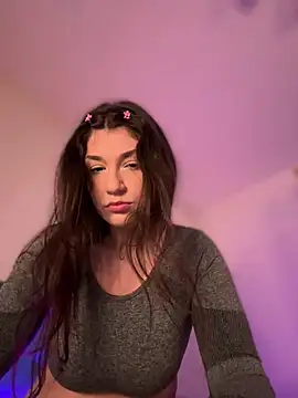 ScarletBloom  online show from 02.08.26