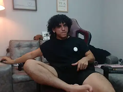 Xfire boy69 online show from 11.06.25