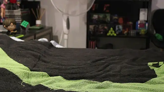 adrisumi online show from 10.30.25