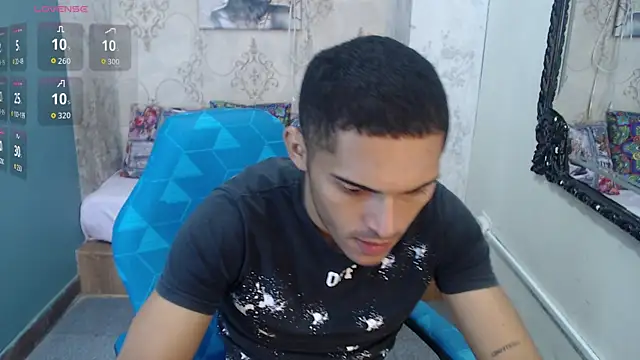 Derek Storm  online show from 11.04.25