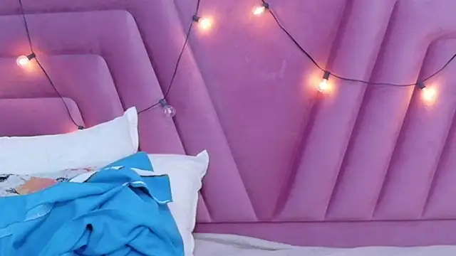 EbonyCoWorker online show from 03.25.26