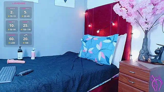 EbonyCoWorker online show from 04.10.26