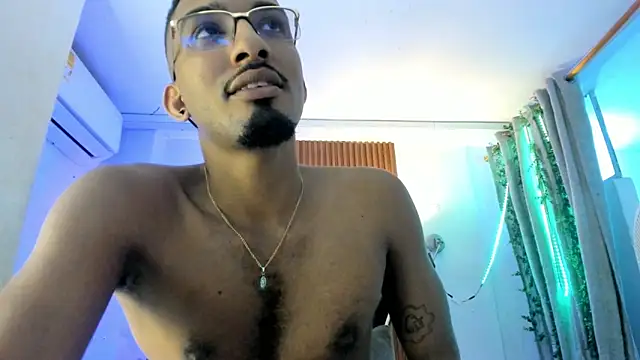 Darwin mayo online show from 12.18.25