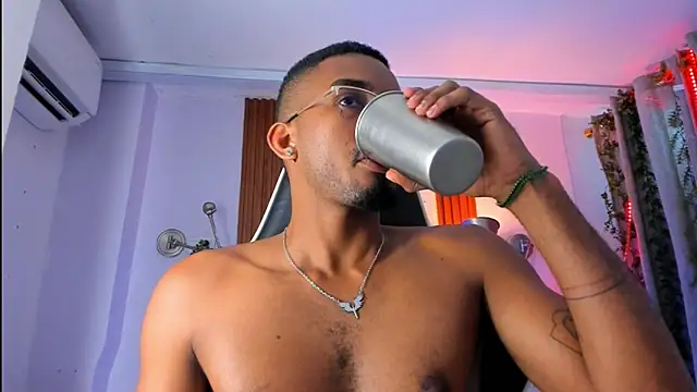 Darwin mayo online show from 02.06.26