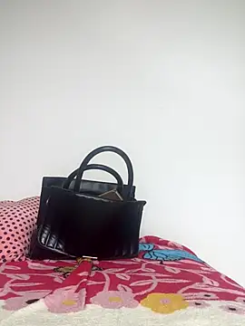 Snapshot of amandaaasilvaa chatting on 11.19.25 amandaaasilvaa online show from 11.19.25