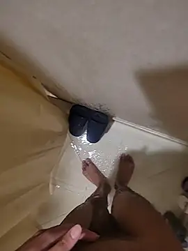 Snapshot of catluvr999 chatting on 02.04.26 catluvr999 online show from 02.04.26