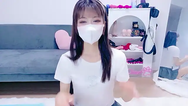 Snapshot of -Nyanko-chan- chatting on 06.04.26 -Nyanko-chan- online show from 06.04.26