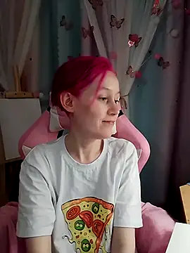 Fuzzy Unicorn online show from 09.25.25