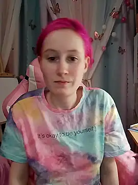 Fuzzy Unicorn online show from 11.27.25