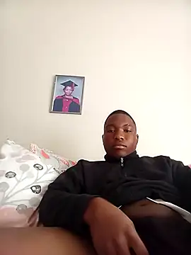 Snapshot of BlamedSimple chatting on 11.10.25 BlamedSimple online show from 11.10.25