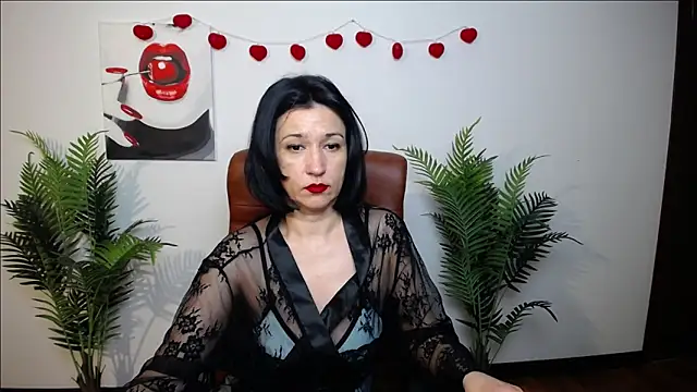 Snapshot of CameronEnns chatting on 02.15.26 CameronEnns online show from 02.15.26