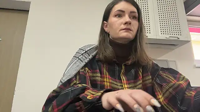 Snapshot of AshlyJoy chatting on 10.02.25 AshlyJoy online show from 10.02.25