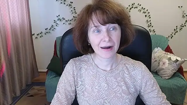 Lia Tito online show from 04.14.26