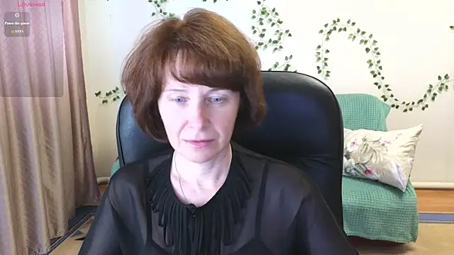 Snapshot of Lia_Tito chatting on 06.26.26 Lia Tito online show from 06.26.26