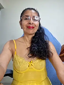Snapshot of Natasha_50 chatting on 06.12.26 Natasha 50 online show from 06.12.26