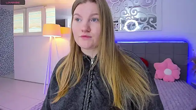 AshleyJoness online show from 02.15.26