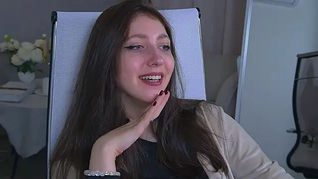 Mary Miiller online show from 11.10.25