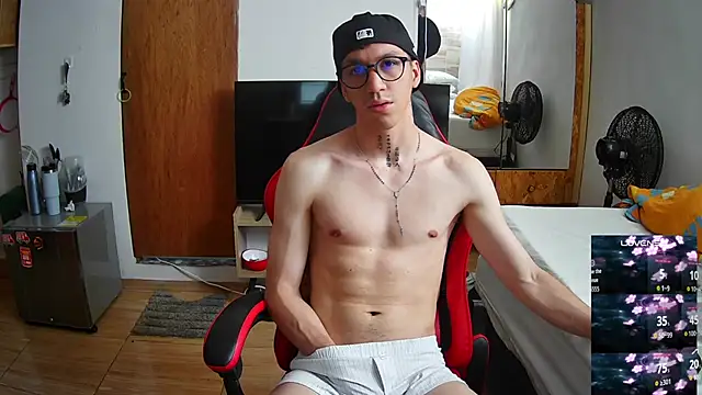 angelicious  online show from 11.22.25