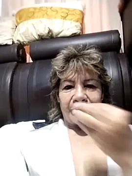 Snapshot of OliviaMorris1 chatting on 05.04.26 OliviaMorris1 online show from 05.04.26